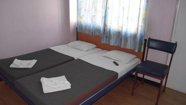 Hotel Parth Residency Колхапур Екстериор снимка